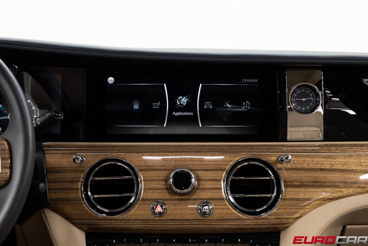 2022 Rolls-Royce Ghost EWB  *RARE LONG WHEEL BASE * REAR THEATER * STARLIGHT HEADLINER * FRONT PPF* - Photo 28 - Costa Mesa, CA 92626