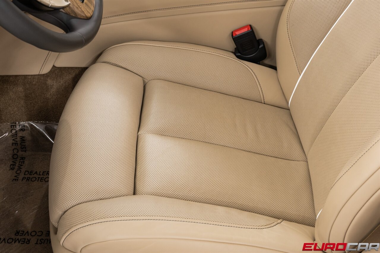 2022 Rolls-Royce Ghost EWB  *RARE LONG WHEEL BASE * REAR THEATER * STARLIGHT HEADLINER * FRONT PPF* - Photo 42 - Costa Mesa, CA 92626