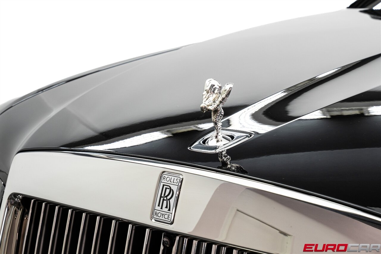 2022 Rolls-Royce Ghost EWB  *RARE LONG WHEEL BASE * REAR THEATER * STARLIGHT HEADLINER * FRONT PPF* - Photo 11 - Costa Mesa, CA 92626
