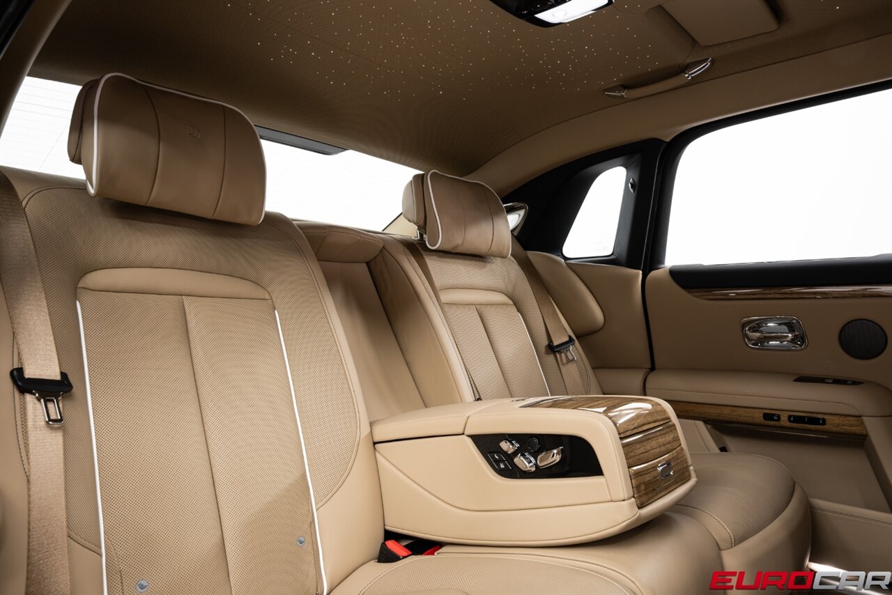 2022 Rolls-Royce Ghost EWB  *RARE LONG WHEEL BASE * REAR THEATER * STARLIGHT HEADLINER * FRONT PPF* - Photo 36 - Costa Mesa, CA 92626