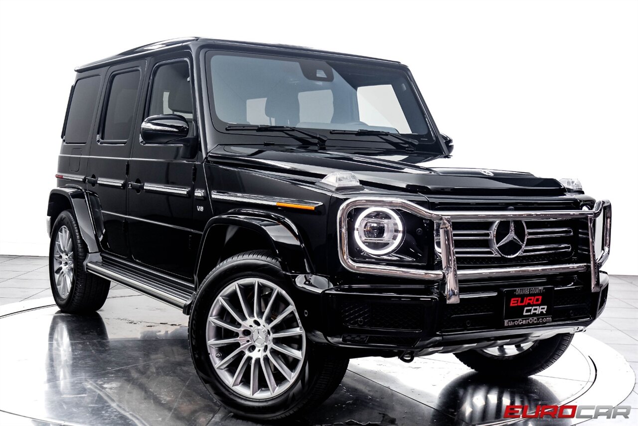 2023 Mercedes-Benz G 550  *AMG CARBON FIBER INTERIOR * EXCLUSIVE INTERIOR PACKAGE* - Photo 13 - Costa Mesa, CA 92626