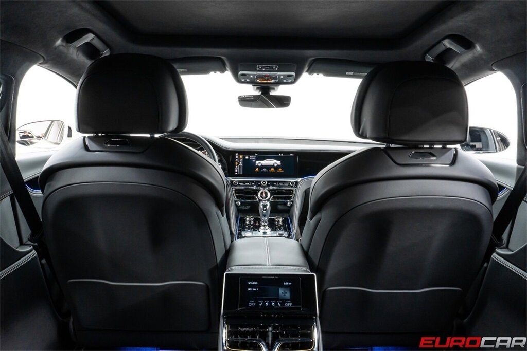 2024 Bentley Flying Spur Edition 8  *BLACKLINE SPEC * ROTATING DISPLAY * FRONT PPF* - Photo 24 - Costa Mesa, CA 92626