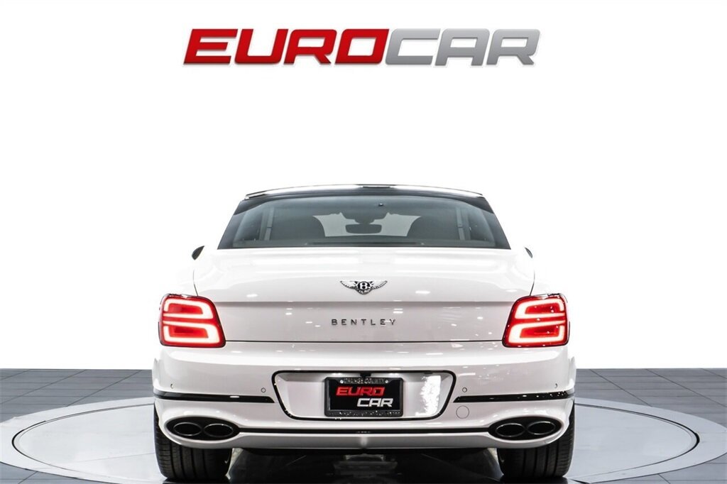 2024 Bentley Flying Spur Edition 8  *BLACKLINE SPEC * ROTATING DISPLAY * FRONT PPF* - Photo 4 - Costa Mesa, CA 92626