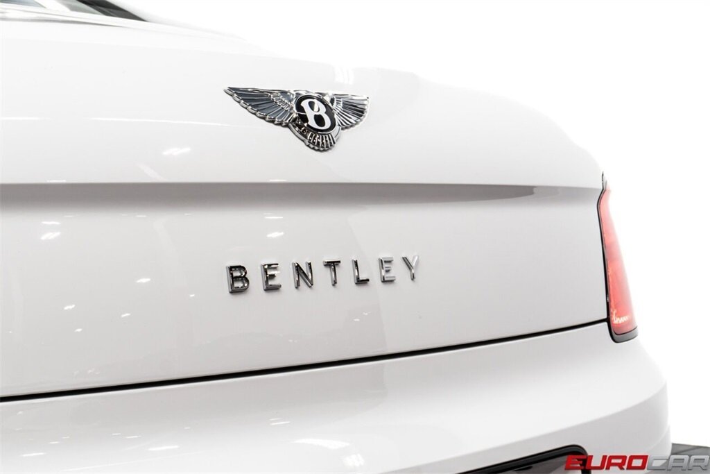 2024 Bentley Flying Spur Edition 8  *BLACKLINE SPEC * ROTATING DISPLAY * FRONT PPF* - Photo 19 - Costa Mesa, CA 92626