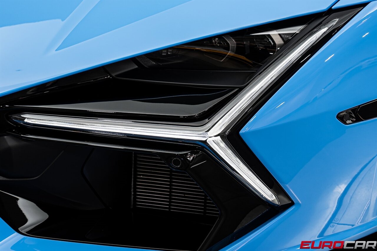 2025 Lamborghini Revuelto *HIGH GLOSS STYLE PACKAGE * PASSENGER DISPLAY*   - Photo 13 - Costa Mesa, CA 92626