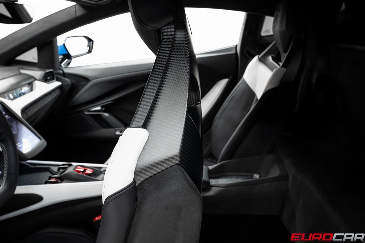 2025 Lamborghini Revuelto *HIGH GLOSS STYLE PACKAGE * PASSENGER DISPLAY*   - Photo 43 - Costa Mesa, CA 92626