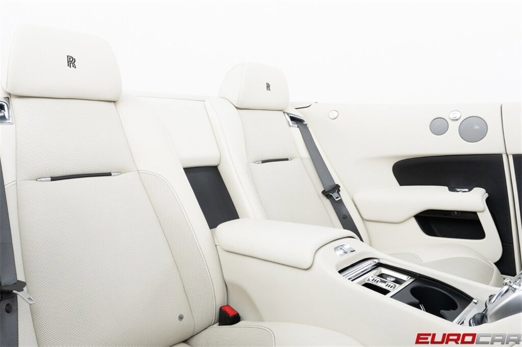 2018 Rolls-Royce Dawn  *BESPOKE INTERIOR * IMMACULATE CONDITION* - Photo 41 - Costa Mesa, CA 92626