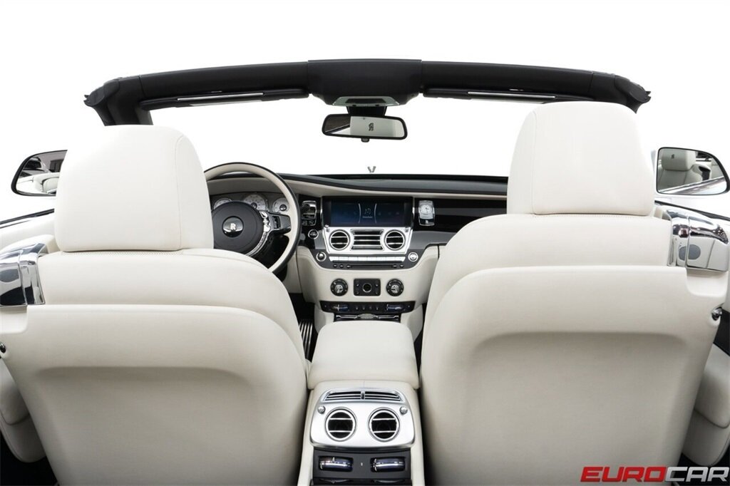 2018 Rolls-Royce Dawn  *BESPOKE INTERIOR * IMMACULATE CONDITION* - Photo 27 - Costa Mesa, CA 92626