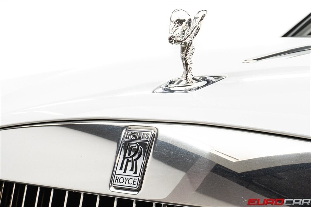 2018 Rolls-Royce Dawn  *BESPOKE INTERIOR * IMMACULATE CONDITION* - Photo 13 - Costa Mesa, CA 92626