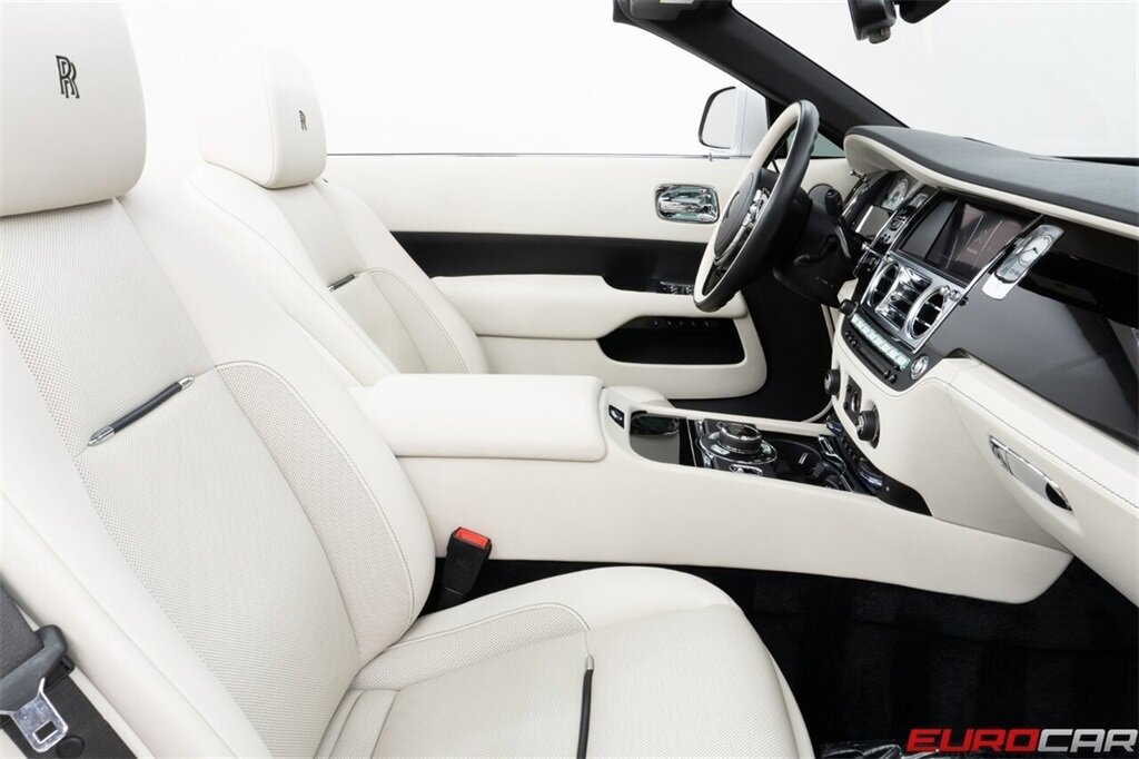 2018 Rolls-Royce Dawn  *BESPOKE INTERIOR * IMMACULATE CONDITION* - Photo 39 - Costa Mesa, CA 92626