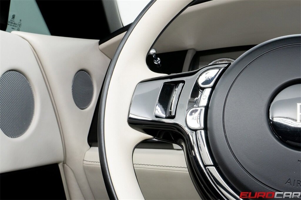 2018 Rolls-Royce Dawn  *BESPOKE INTERIOR * IMMACULATE CONDITION* - Photo 31 - Costa Mesa, CA 92626