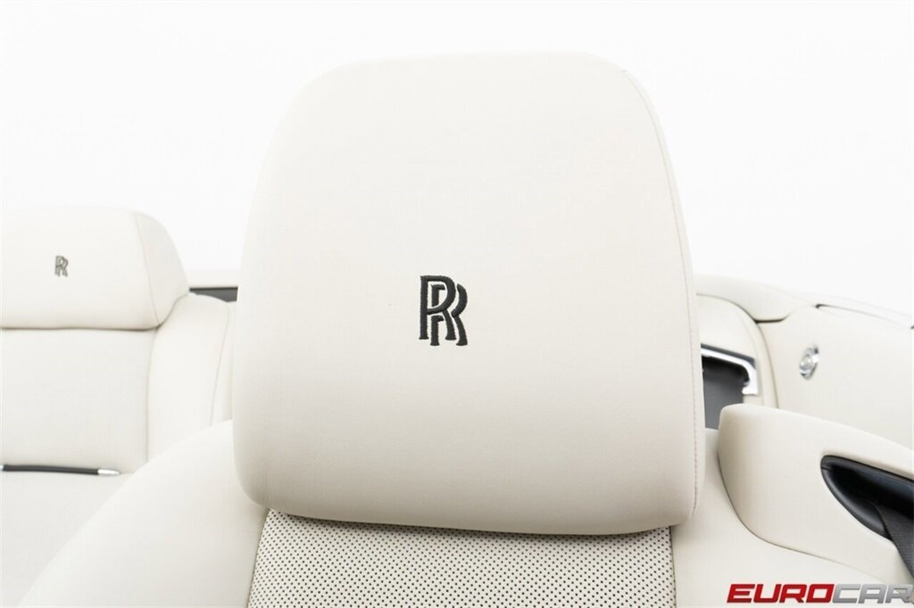 2018 Rolls-Royce Dawn  *BESPOKE INTERIOR * IMMACULATE CONDITION* - Photo 44 - Costa Mesa, CA 92626