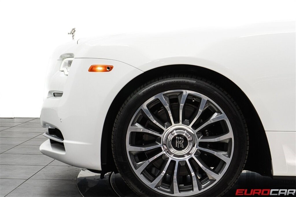 2018 Rolls-Royce Dawn  *BESPOKE INTERIOR * IMMACULATE CONDITION* - Photo 16 - Costa Mesa, CA 92626