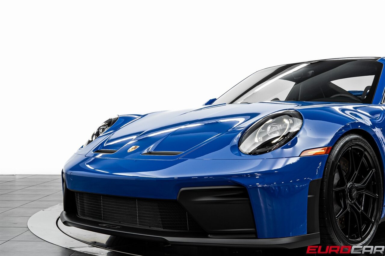 2025 Porsche 911 GT3 *ADAPTIVE SPORT SEATS PLUS * FRONT AXLE LIFT* - Photo 16 - Costa Mesa, CA 92626