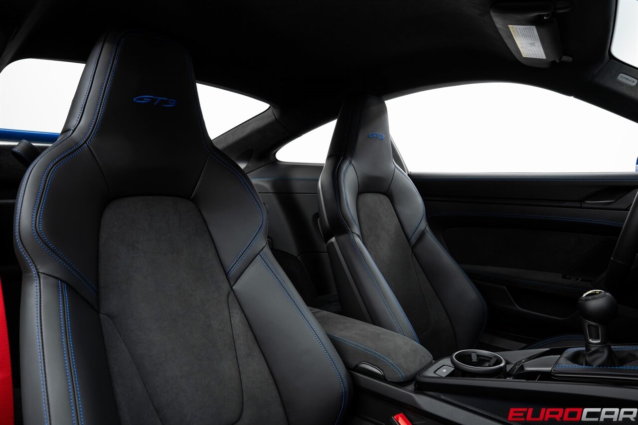 2025 Porsche 911 GT3 *ADAPTIVE SPORT SEATS PLUS * FRONT AXLE LIFT* - Photo 42 - Costa Mesa, CA 92626