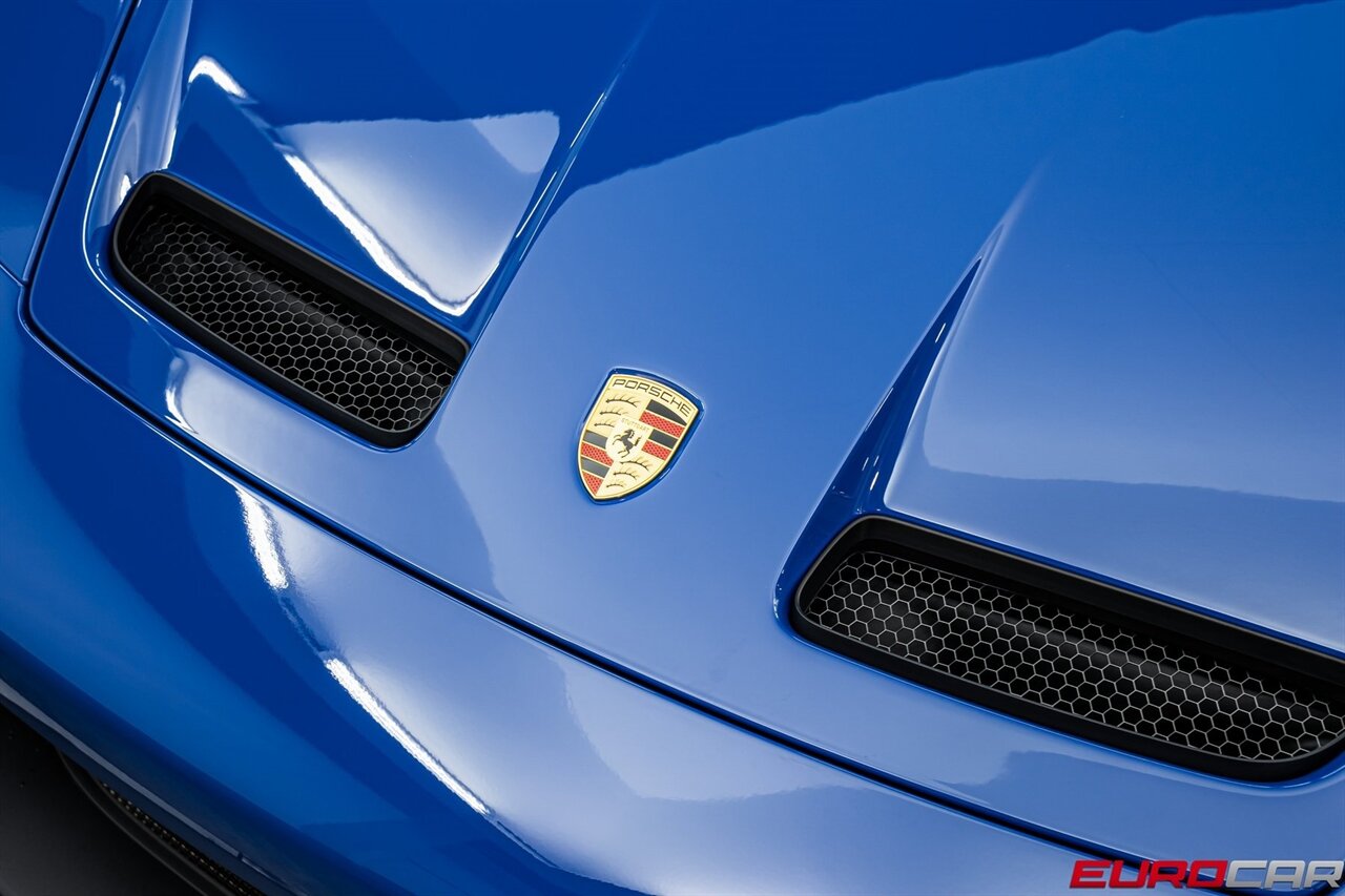 2025 Porsche 911 GT3 *ADAPTIVE SPORT SEATS PLUS * FRONT AXLE LIFT* - Photo 10 - Costa Mesa, CA 92626