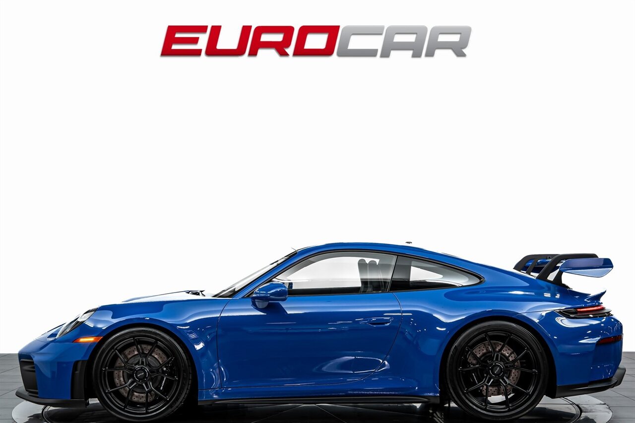 2025 Porsche 911 GT3 *ADAPTIVE SPORT SEATS PLUS * FRONT AXLE LIFT* - Photo 2 - Costa Mesa, CA 92626