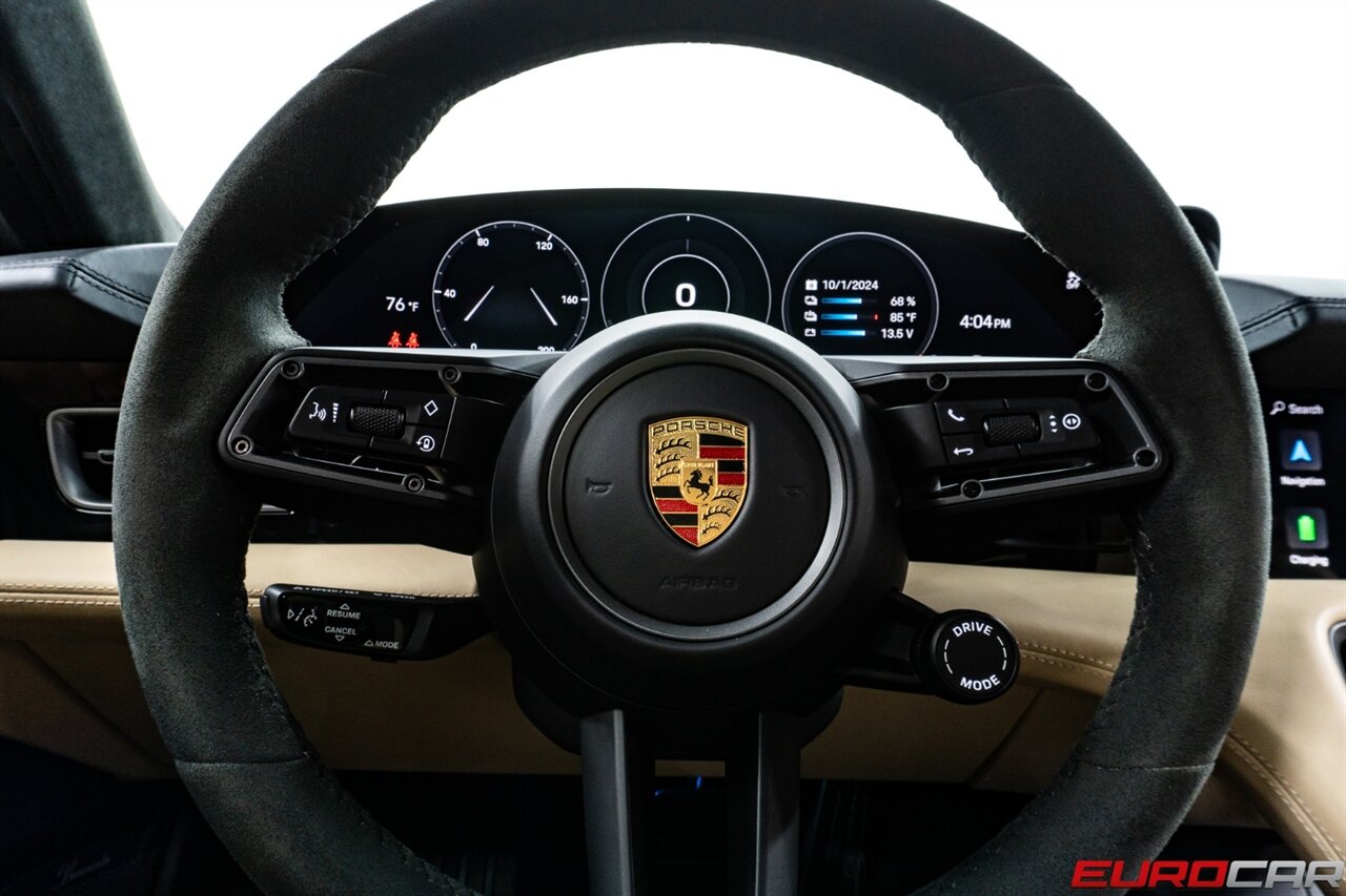 2020 Porsche Taycan Turbo  *PERFORMANCE PACKAGE * PASSENGER DISPLAY* - Photo 30 - Costa Mesa, CA 92626