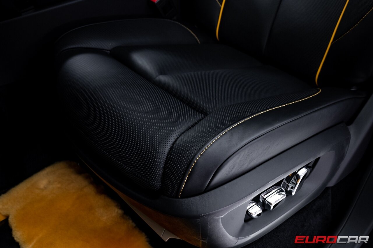 2024 Rolls-Royce Cullinan  *BESPOKE INTERIOR * SHOOTING STAR HEADLINER* - Photo 29 - Costa Mesa, CA 92626