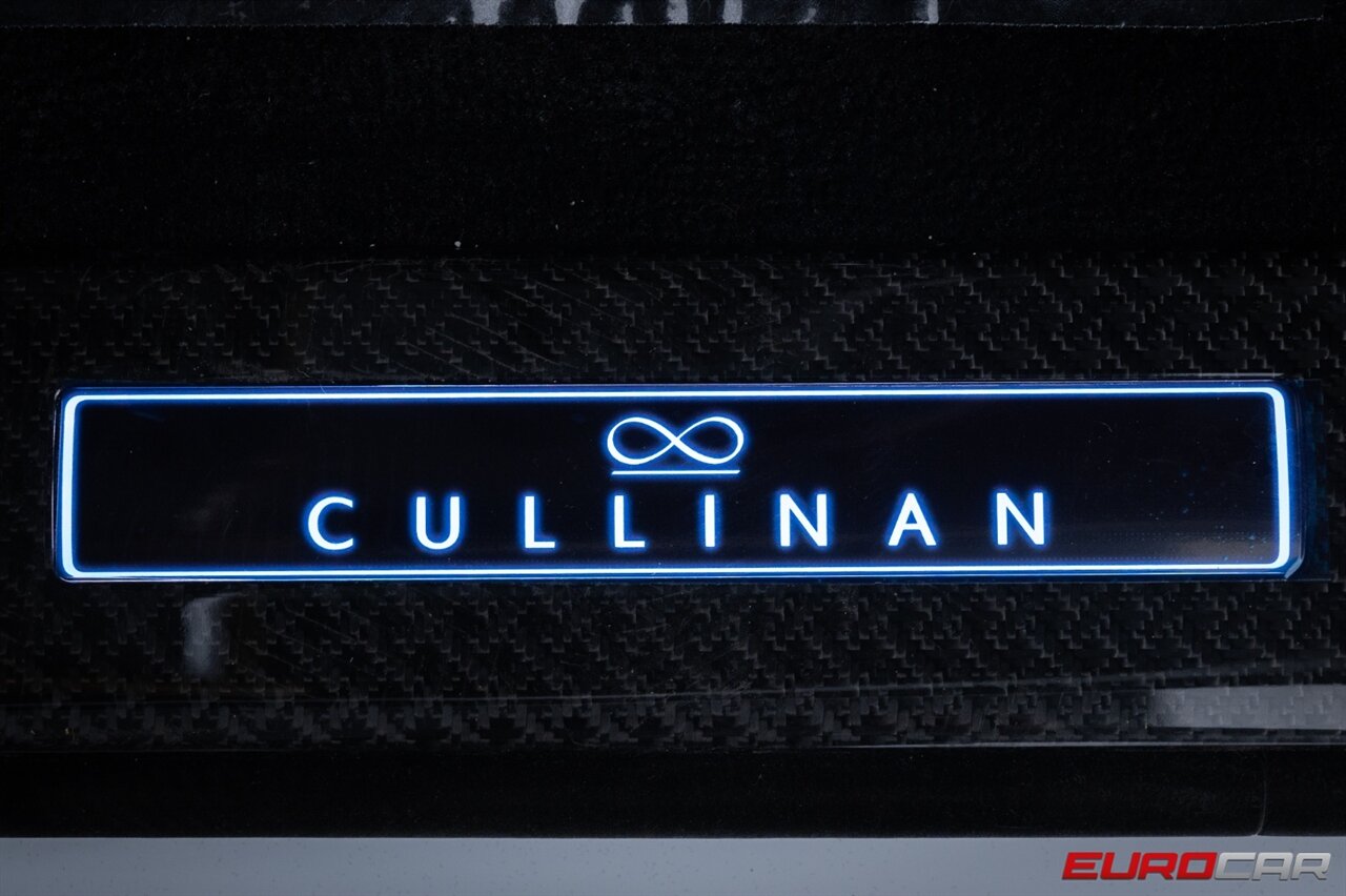 2024 Rolls-Royce Cullinan  *BESPOKE INTERIOR * SHOOTING STAR HEADLINER* - Photo 25 - Costa Mesa, CA 92626