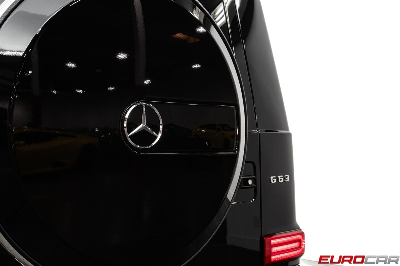 2025 Mercedes-Benz AMG G 63  *EXCLUSIVE INTERIOR PLUS * 22 " FORGED WHEELS* - Photo 18 - Costa Mesa, CA 92626