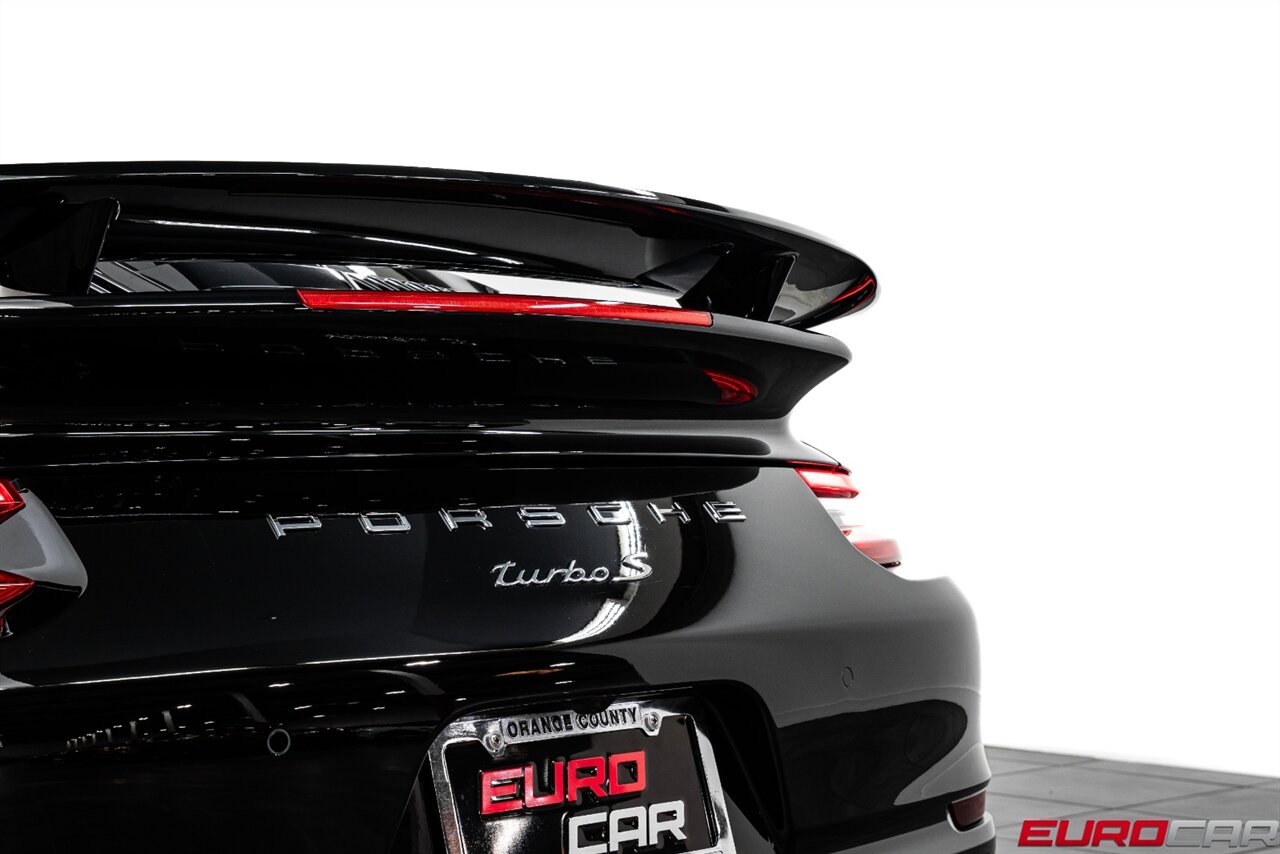 2017 Porsche 911 Turbo S  *CARBON FIBER INTERIOR * FRONT AXLE LIFT * FRONT PPF* - Photo 22 - Costa Mesa, CA 92626