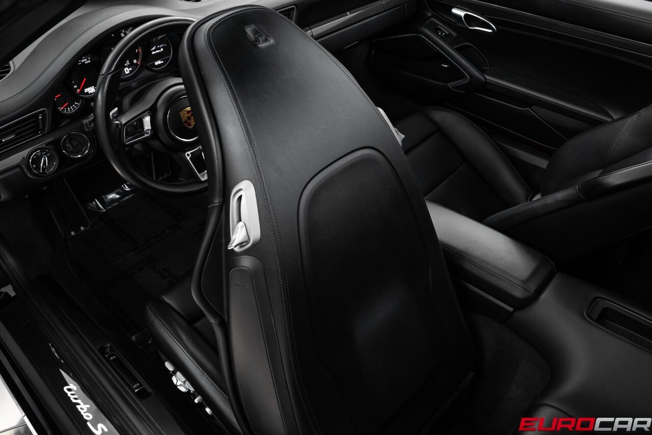 2017 Porsche 911 Turbo S  *CARBON FIBER INTERIOR * FRONT AXLE LIFT * FRONT PPF* - Photo 43 - Costa Mesa, CA 92626