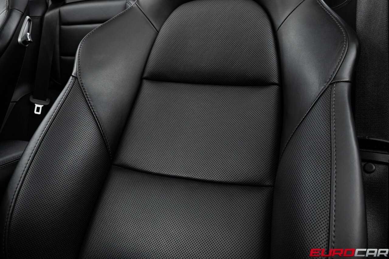 2017 Porsche 911 Turbo S  *CARBON FIBER INTERIOR * FRONT AXLE LIFT * FRONT PPF* - Photo 45 - Costa Mesa, CA 92626