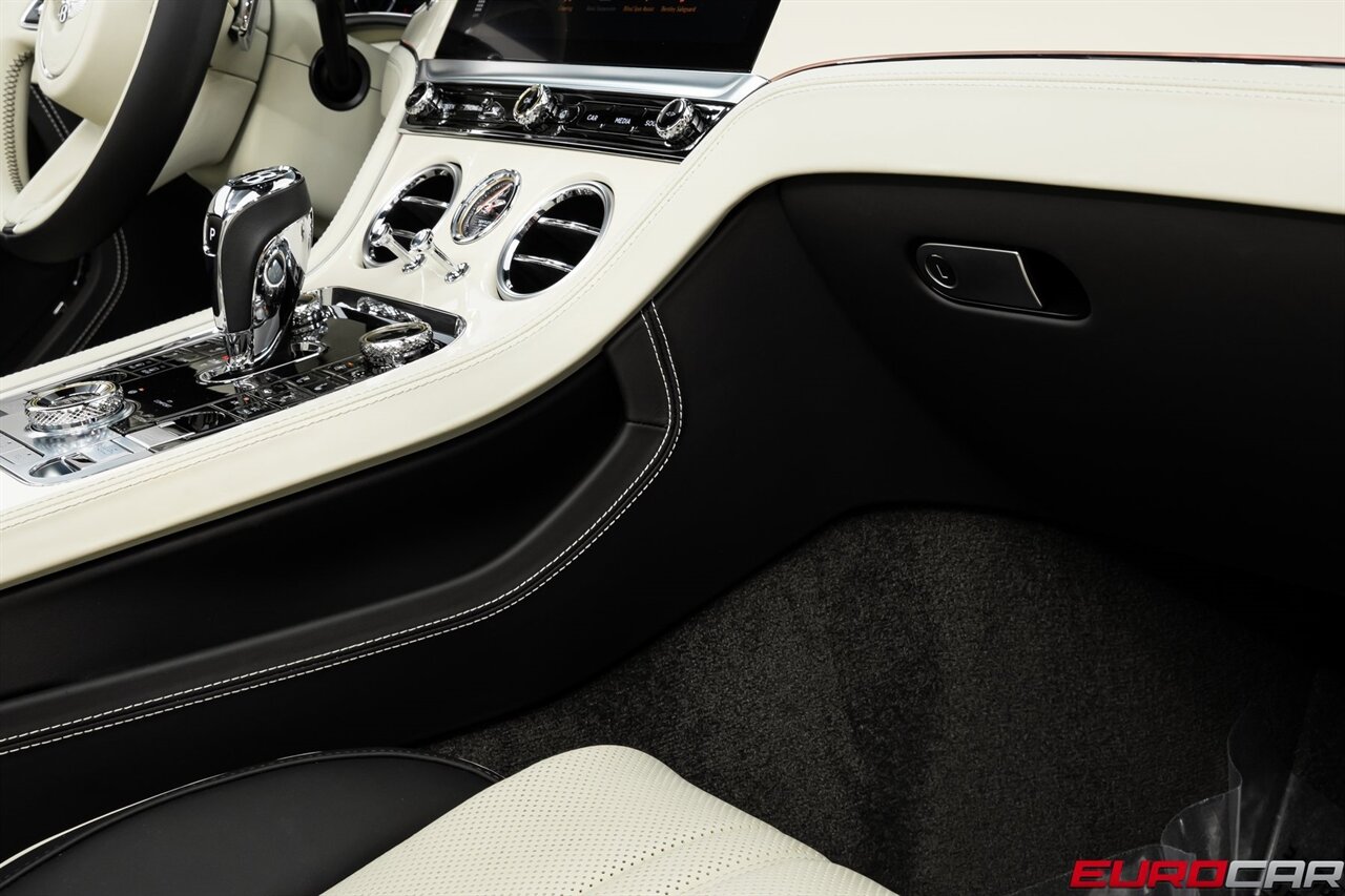 2023 Bentley Continental V8 *FRONT SEAT COMFORT SPEC * TWO-TONE INTERIOR*   - Photo 34 - Costa Mesa, CA 92626