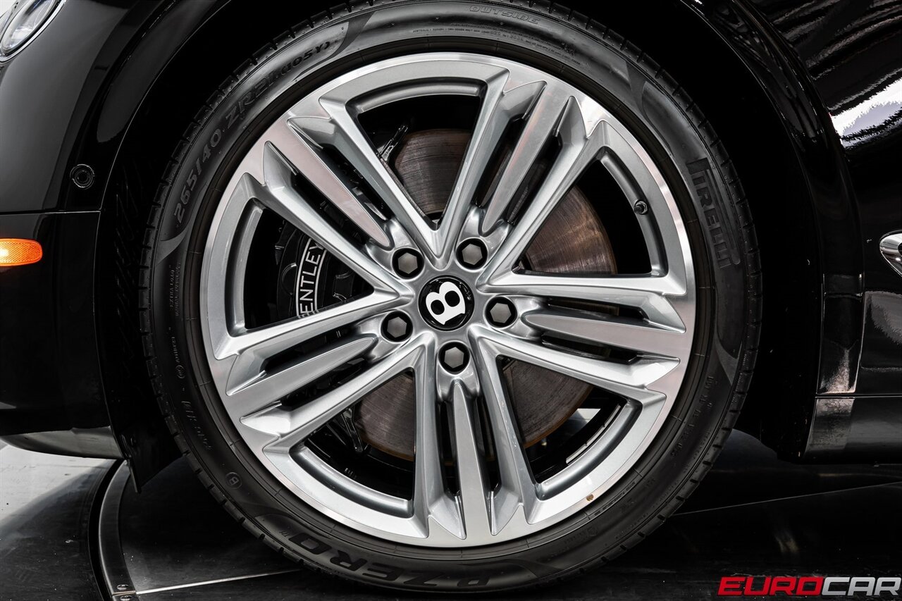 2023 Bentley Continental V8 *FRONT SEAT COMFORT SPEC * TWO-TONE INTERIOR*   - Photo 21 - Costa Mesa, CA 92626