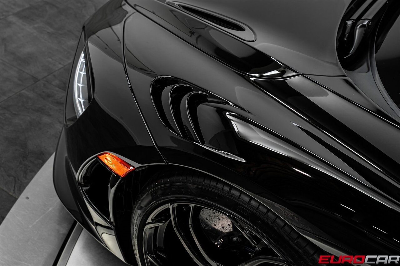 2024 McLaren 750S Spider  *PERFORMANCE INTERIOR PACKAGE * CARBON FIBER SENNA BUCKET SEATS* - Photo 18 - Costa Mesa, CA 92626