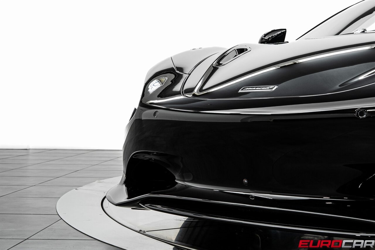 2024 McLaren 750S Spider  *PERFORMANCE INTERIOR PACKAGE * CARBON FIBER SENNA BUCKET SEATS* - Photo 15 - Costa Mesa, CA 92626
