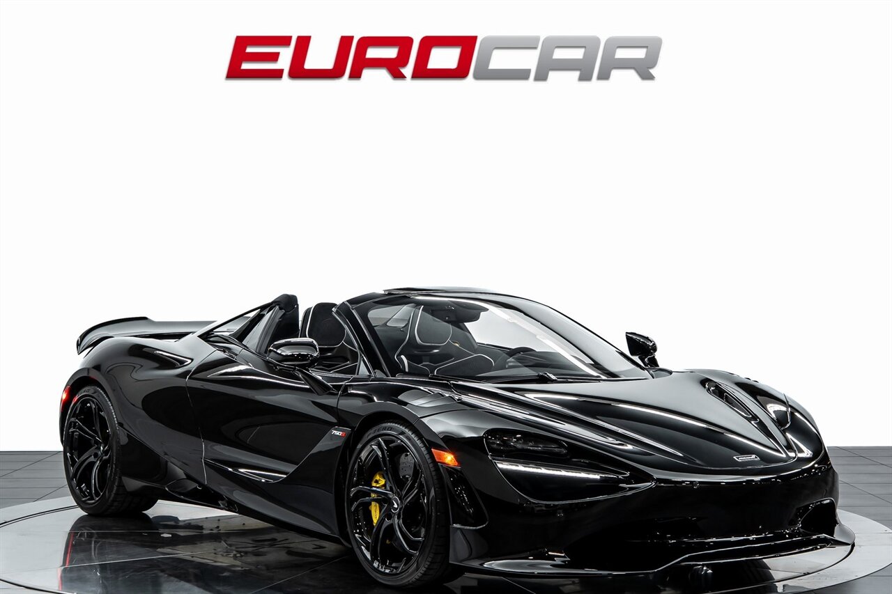 2024 McLaren 750S Spider  *PERFORMANCE INTERIOR PACKAGE * CARBON FIBER SENNA BUCKET SEATS* - Photo 9 - Costa Mesa, CA 92626