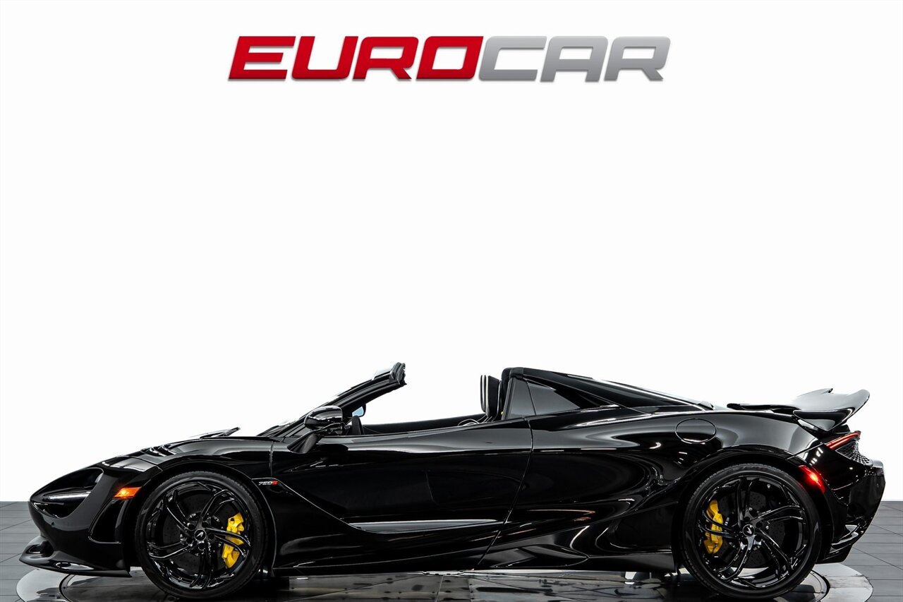 2024 McLaren 750S Spider  *PERFORMANCE INTERIOR PACKAGE * CARBON FIBER SENNA BUCKET SEATS* - Photo 2 - Costa Mesa, CA 92626