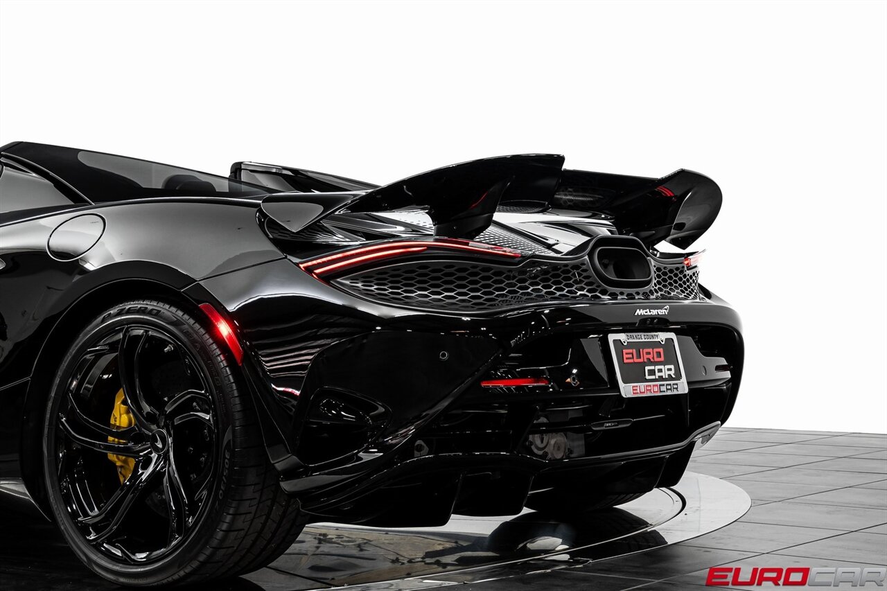 2024 McLaren 750S Spider  *PERFORMANCE INTERIOR PACKAGE * CARBON FIBER SENNA BUCKET SEATS* - Photo 21 - Costa Mesa, CA 92626