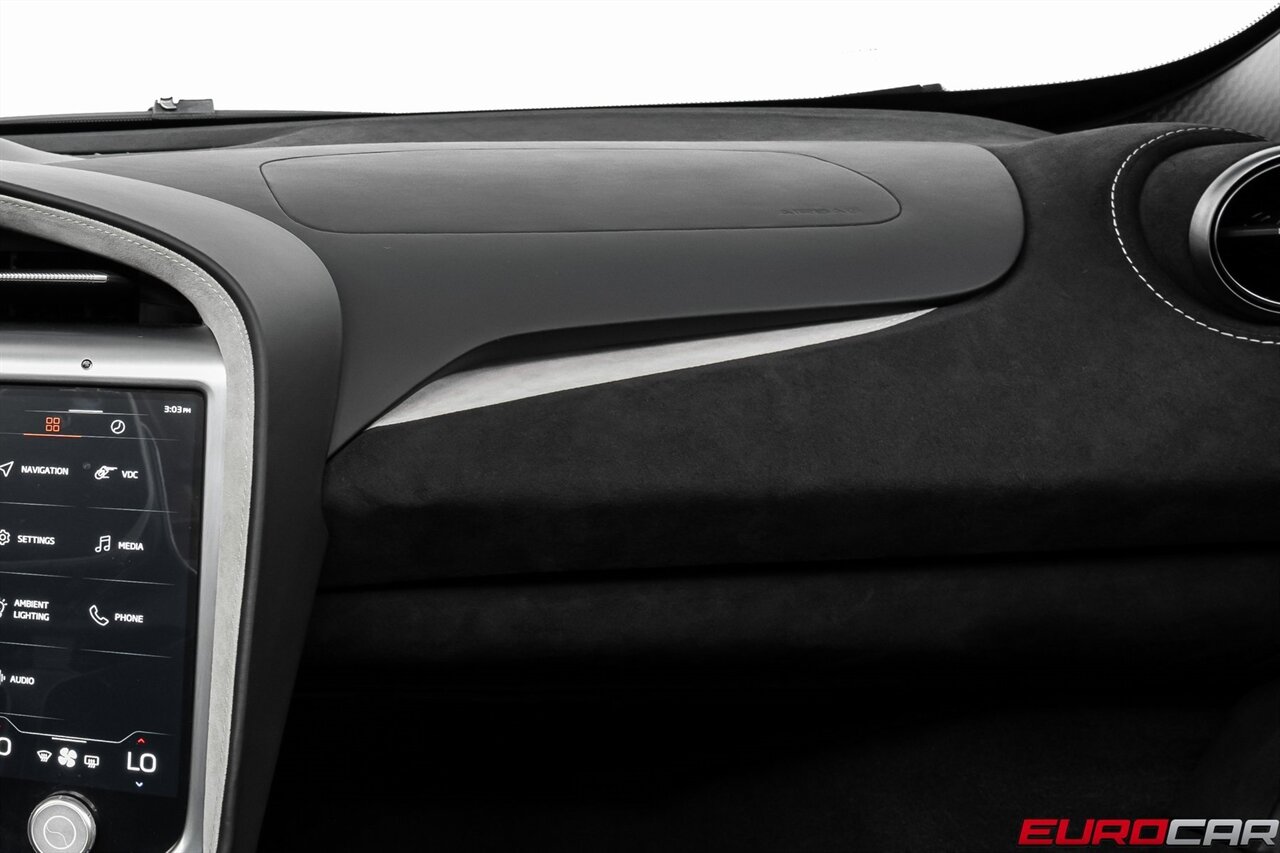 2024 McLaren 750S Spider  *PERFORMANCE INTERIOR PACKAGE * CARBON FIBER SENNA BUCKET SEATS* - Photo 37 - Costa Mesa, CA 92626