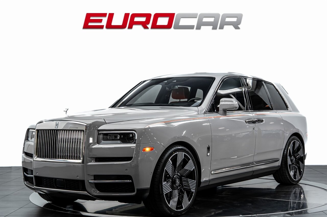 2023 Rolls-Royce Cullinan  *IMMERSIVE REAR SEATS * TRI-COLOR BESPOKE INTERIOR * FRONT PPF* - Photo 1 - Costa Mesa, CA 92626