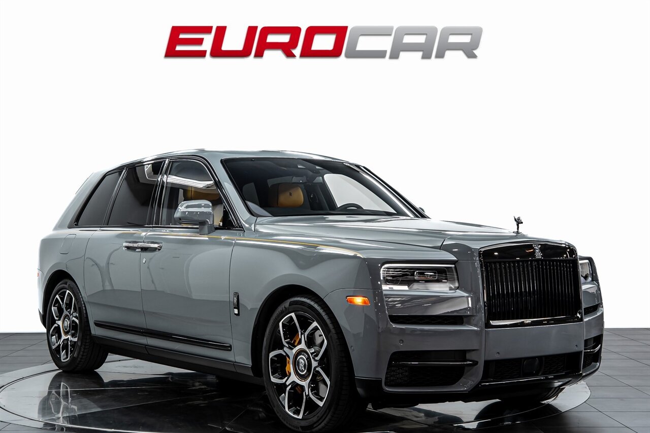 2023 Rolls-Royce Black Badge Cullinan Black Badge *DRIVER'S PACKAGE * REAR THEATRE C  *DRIVER'S PACKAGE * REAR THEATRE CONFIGURATION* - Photo 9 - Costa Mesa, CA 92626