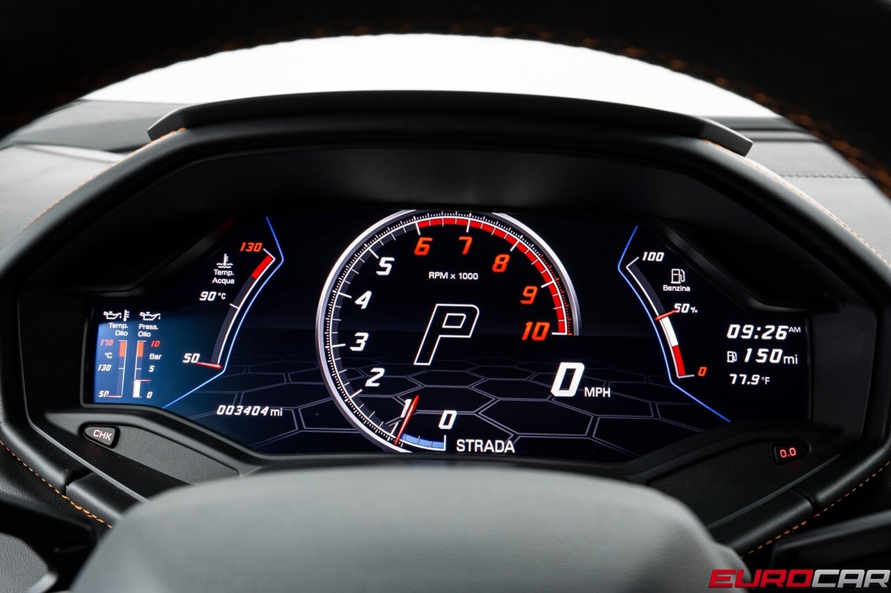 2023 Lamborghini Huracan EVO *SPECIAL FACTORY PAINT * CARBON SPORT SEATS* - Photo 28 - Costa Mesa, CA 92626