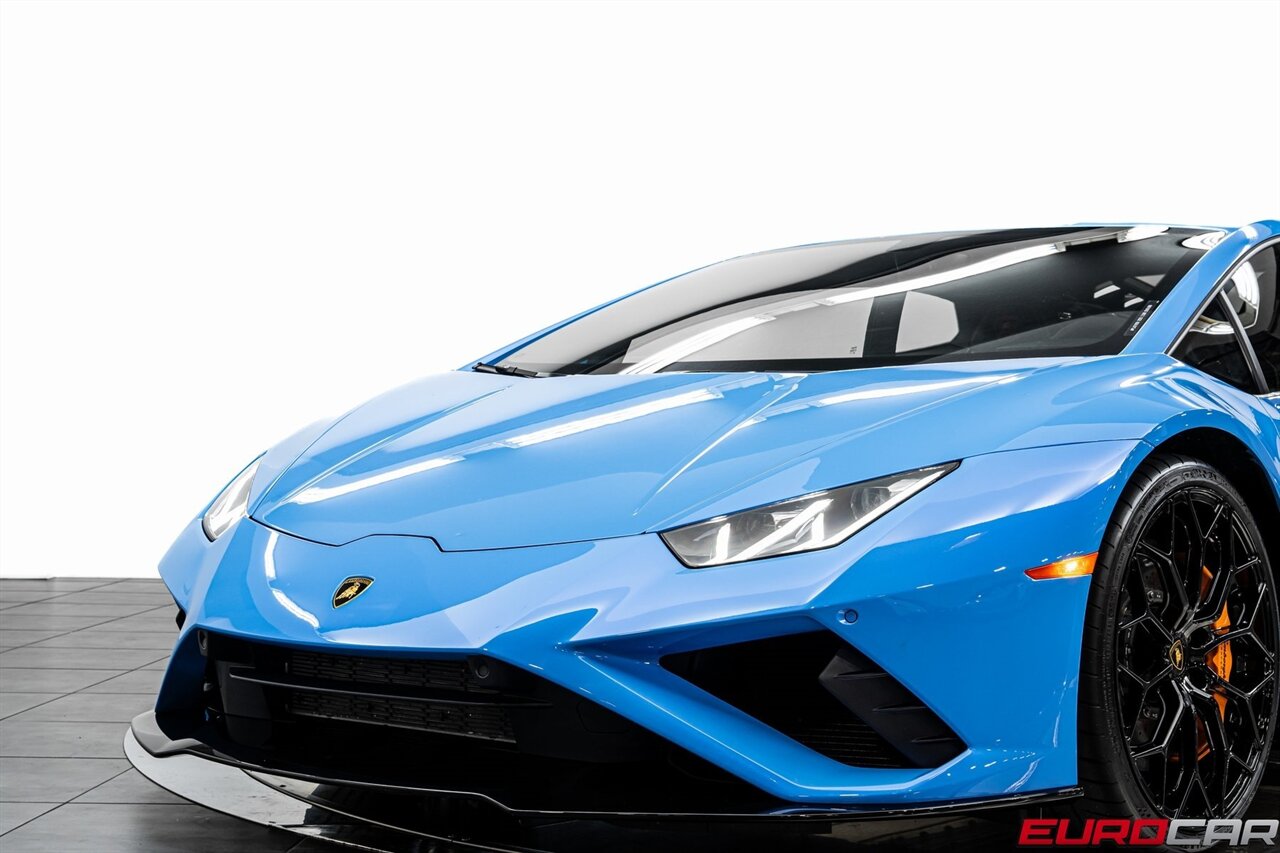 2023 Lamborghini Huracan EVO *SPECIAL FACTORY PAINT * CARBON SPORT SEATS* - Photo 12 - Costa Mesa, CA 92626