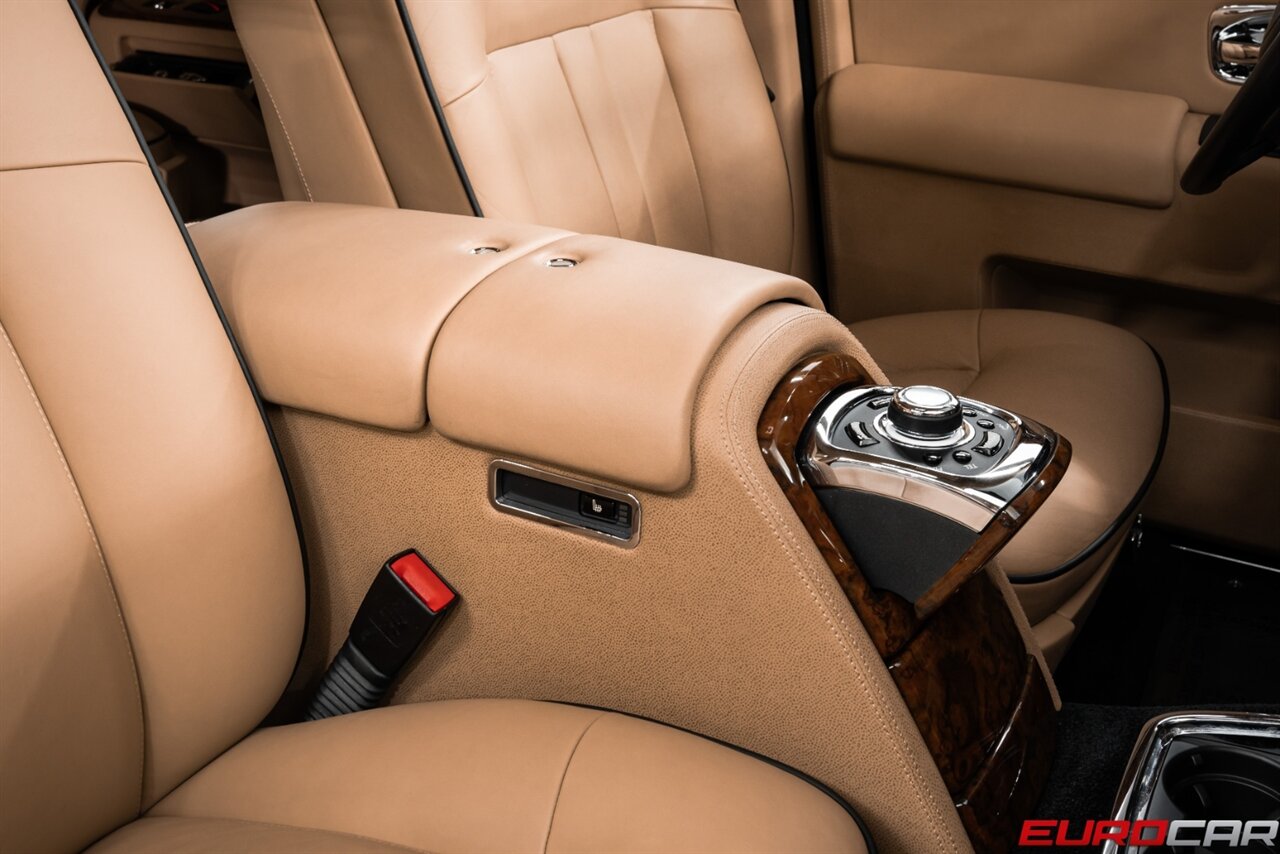 2013 Rolls-Royce Phantom EWB STARLIGHT, $526,045.00 MSRP, 1 OWNER (CELEBRITY OWNED) - Photo 35 - Costa Mesa, CA 92626