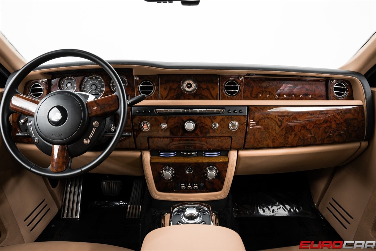 2013 Rolls-Royce Phantom EWB STARLIGHT, $526,045.00 MSRP, 1 OWNER (CELEBRITY OWNED) - Photo 24 - Costa Mesa, CA 92626