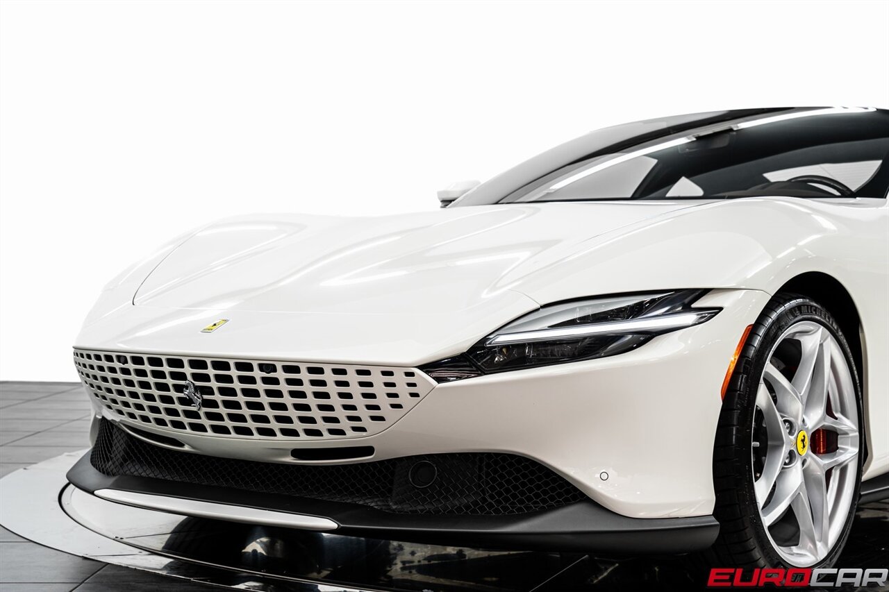 2021 Ferrari Roma *PASSENGER DISPLAY * CARBON FIBER STEERING WHEEL W/LED* - Photo 13 - Costa Mesa, CA 92626