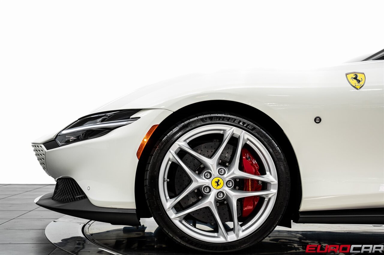 2021 Ferrari Roma *PASSENGER DISPLAY * CARBON FIBER STEERING WHEEL W/LED* - Photo 14 - Costa Mesa, CA 92626