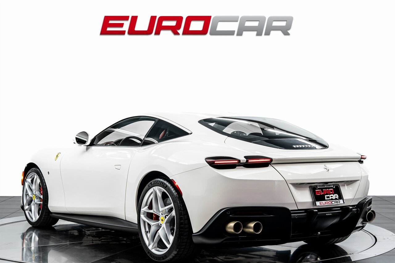2021 Ferrari Roma *PASSENGER DISPLAY * CARBON FIBER STEERING WHEEL W/LED* - Photo 3 - Costa Mesa, CA 92626