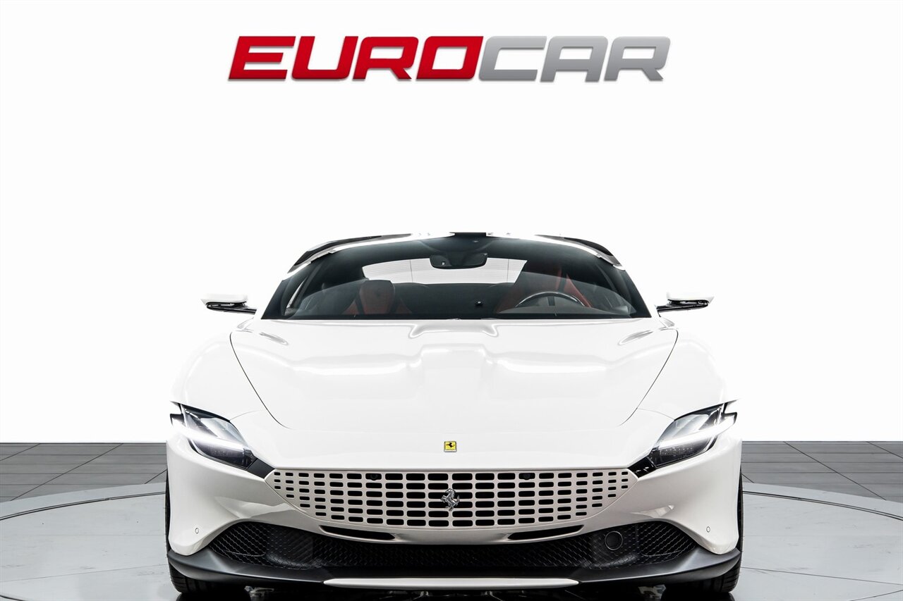 2021 Ferrari Roma *PASSENGER DISPLAY * CARBON FIBER STEERING WHEEL W/LED* - Photo 8 - Costa Mesa, CA 92626