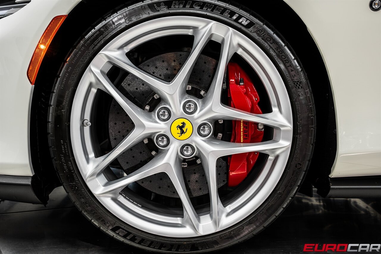 2021 Ferrari Roma *PASSENGER DISPLAY * CARBON FIBER STEERING WHEEL W/LED* - Photo 20 - Costa Mesa, CA 92626