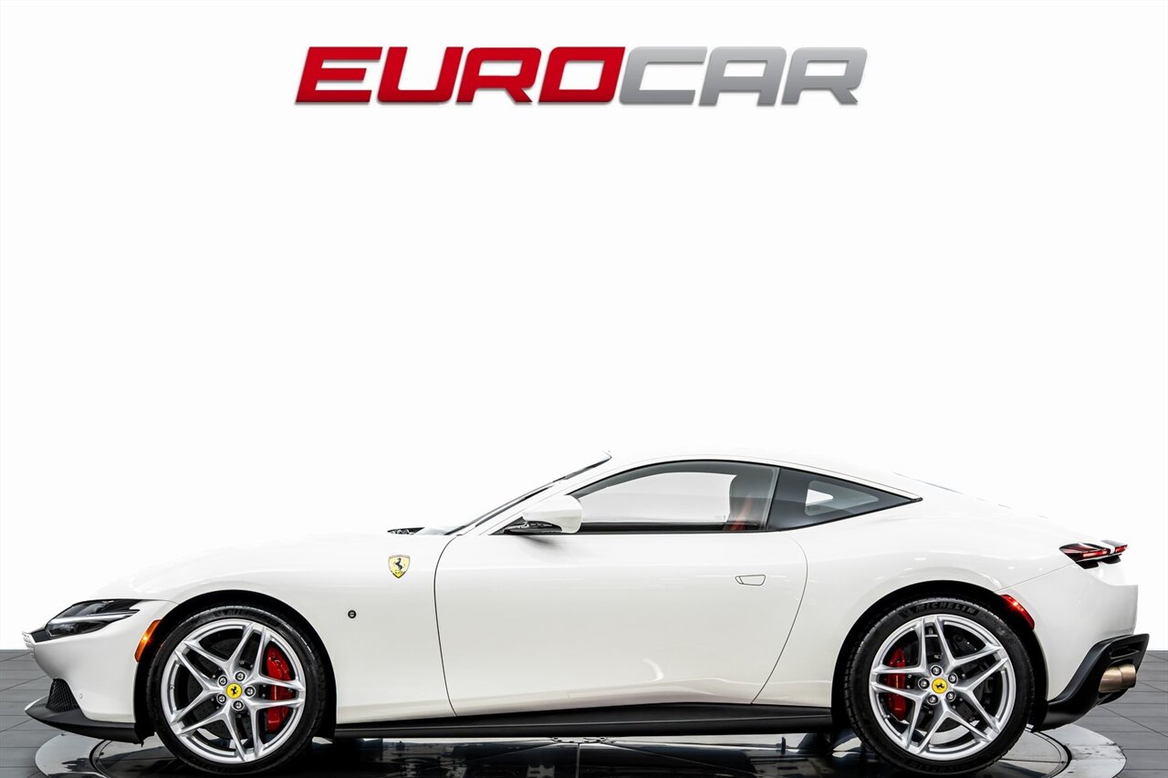 2021 Ferrari Roma *PASSENGER DISPLAY * CARBON FIBER STEERING WHEEL W/LED* - Photo 2 - Costa Mesa, CA 92626