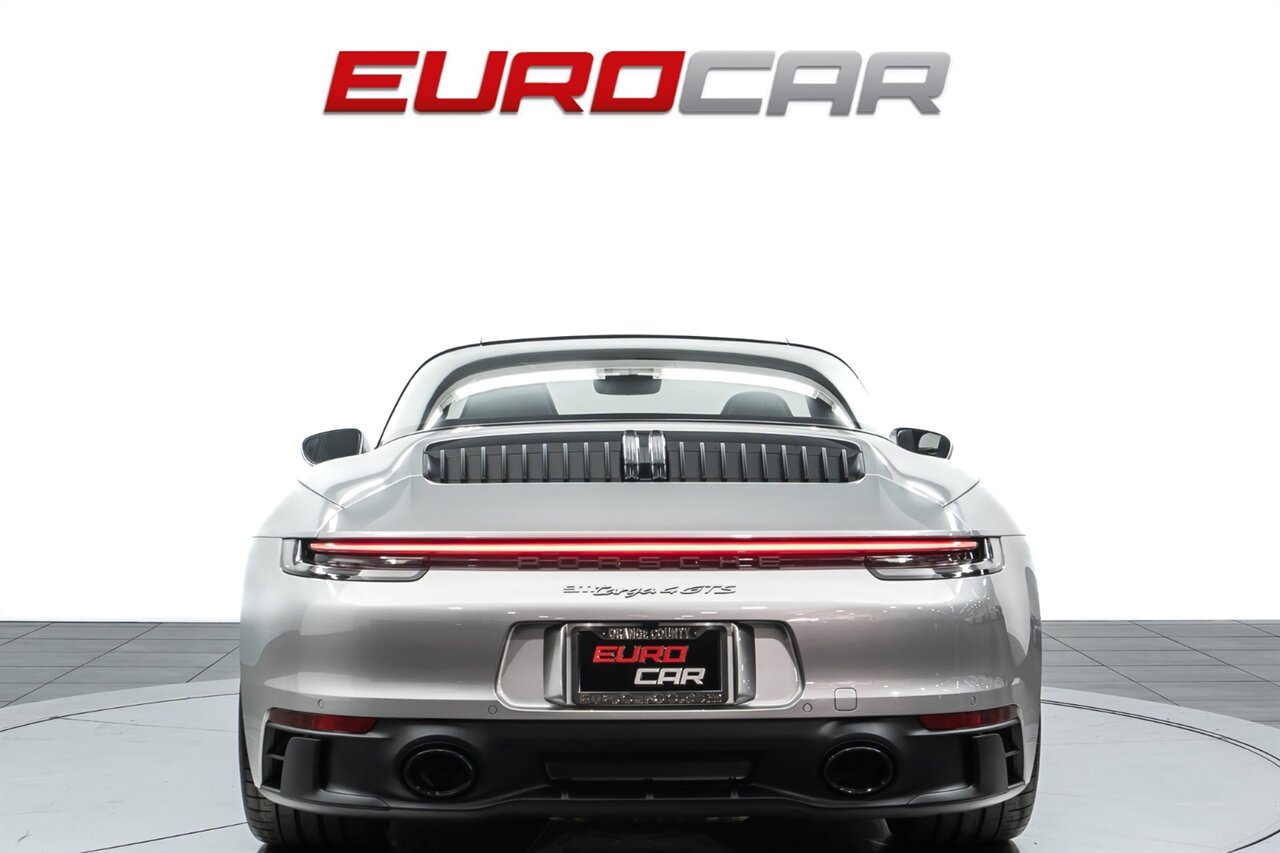 2024 Porsche 911 Targa 4 GTS  *FRONT AXLE LIFT SYSTEM * SPORTDESIGN SKIRTS* - Photo 4 - Costa Mesa, CA 92626