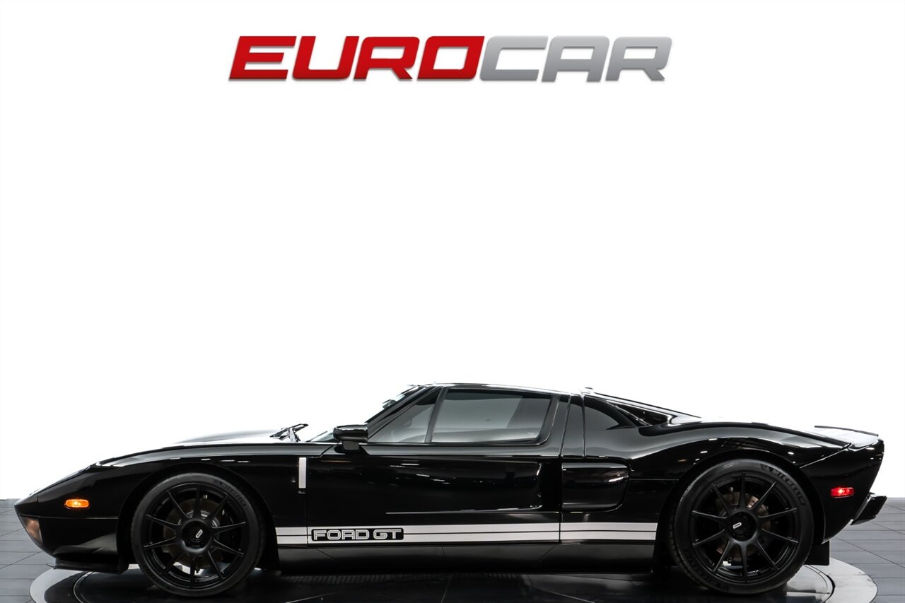 2005 Ford GT  *IMMACULATE CONDITION* - Photo 2 - Costa Mesa, CA 92626